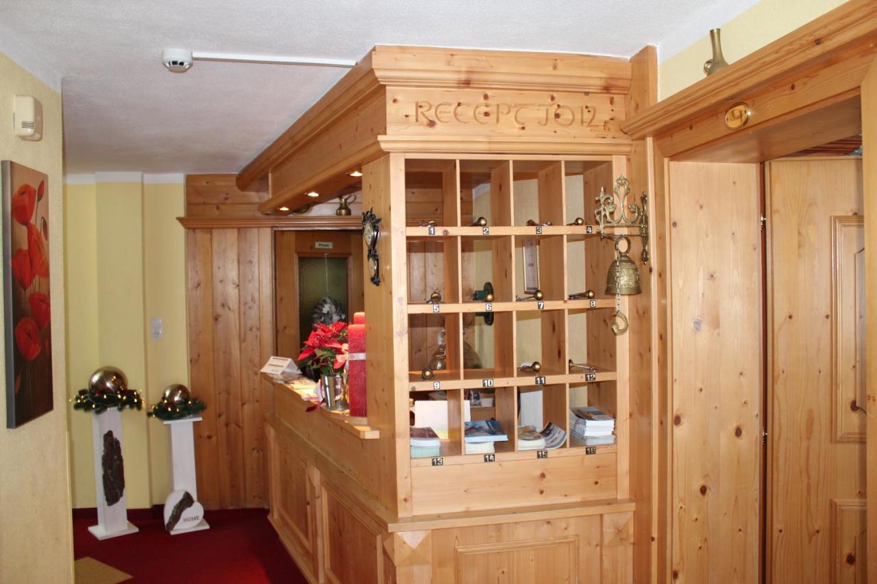 Hotel Pension Siggi Sankt Leonhard im Pitztal Exteriör bild